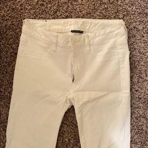 American Eagle Size 6 Regular White Jegging